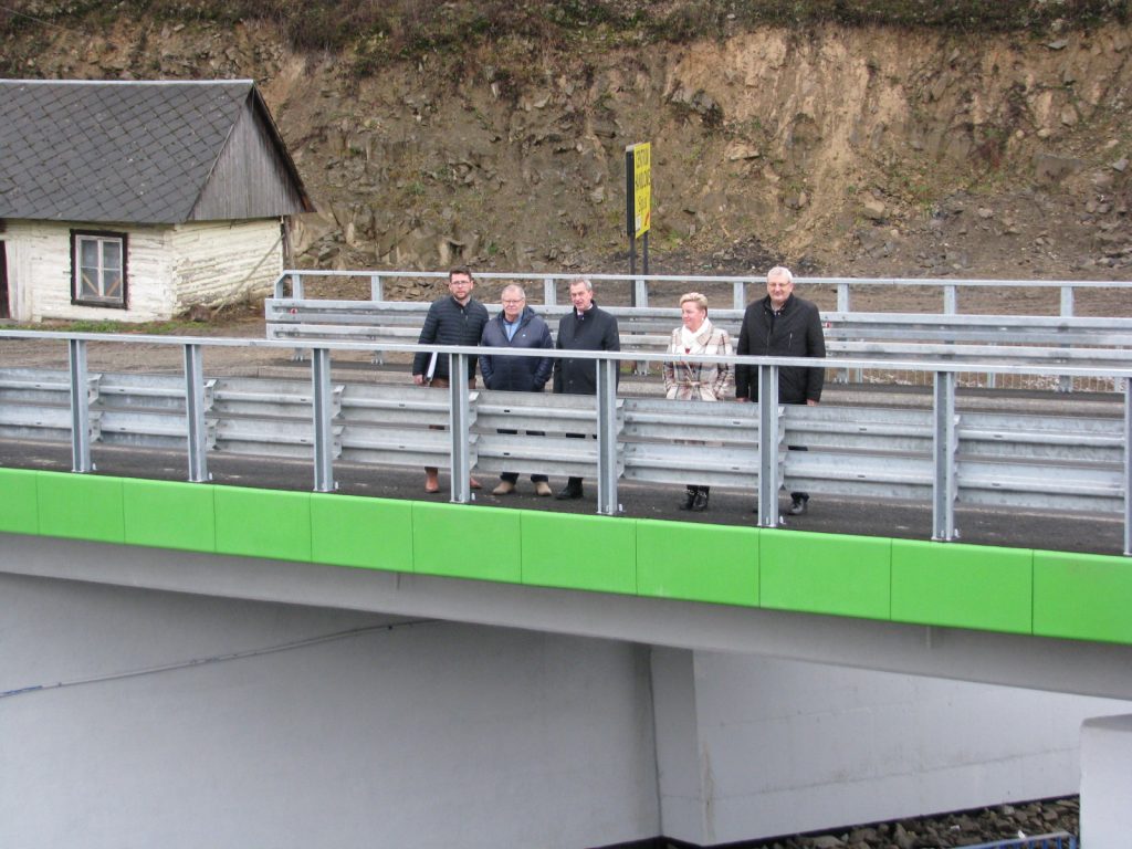 Przebudowa mostu w ciągu drogi powiatowej Limanowa – Kamienica w miejscowości ZBLUDZA.